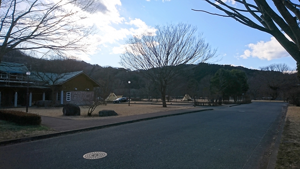 場 出会い オート 公園 の 総合 森 キャンプ 【栃木県 鹿沼市】出会いの森総合公園オートキャンプ場へ行ってきました！リピーターが多いのも納得のサイトと設備でした。